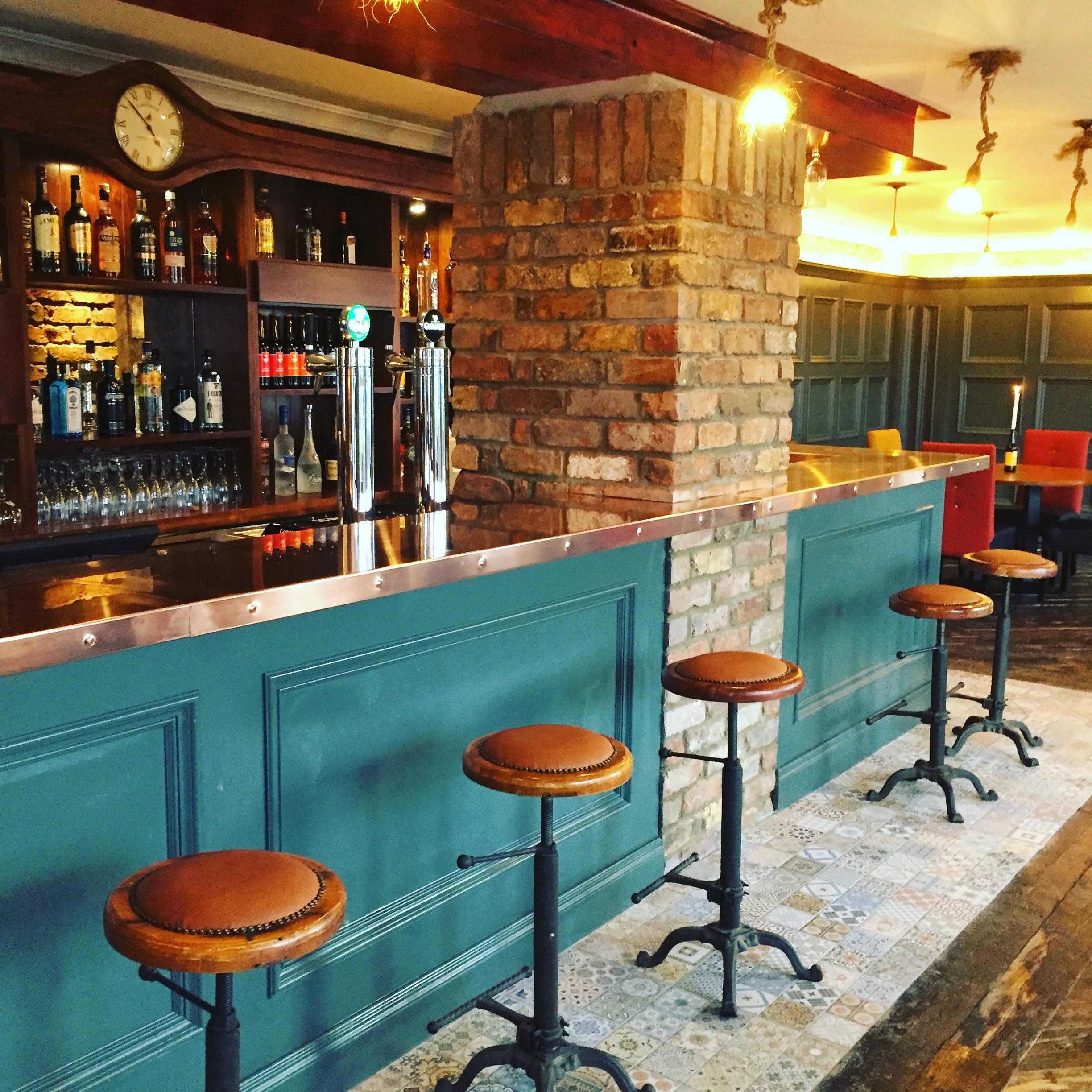 Arnolds Hotel Данфанахи Екстериор снимка