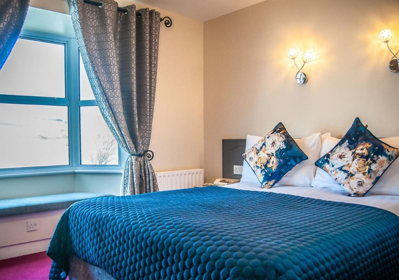 Arnolds Hotel Данфанахи Екстериор снимка