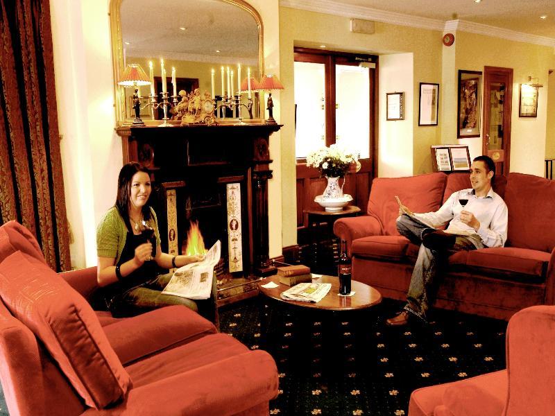 Arnolds Hotel Данфанахи Екстериор снимка